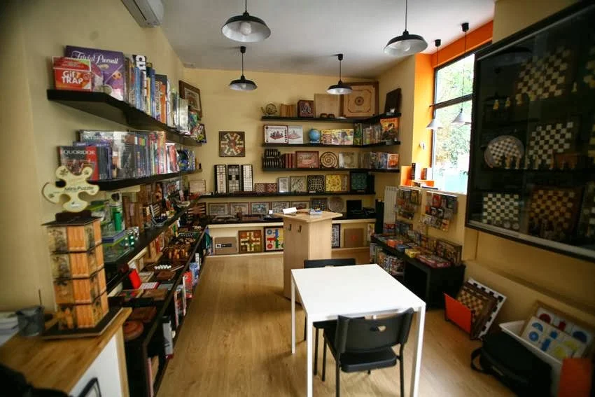 J de Juegos