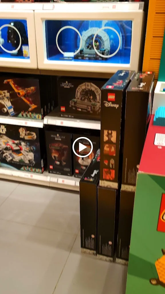 Foto 4 de LEGO(r) Certified Store Maquinista