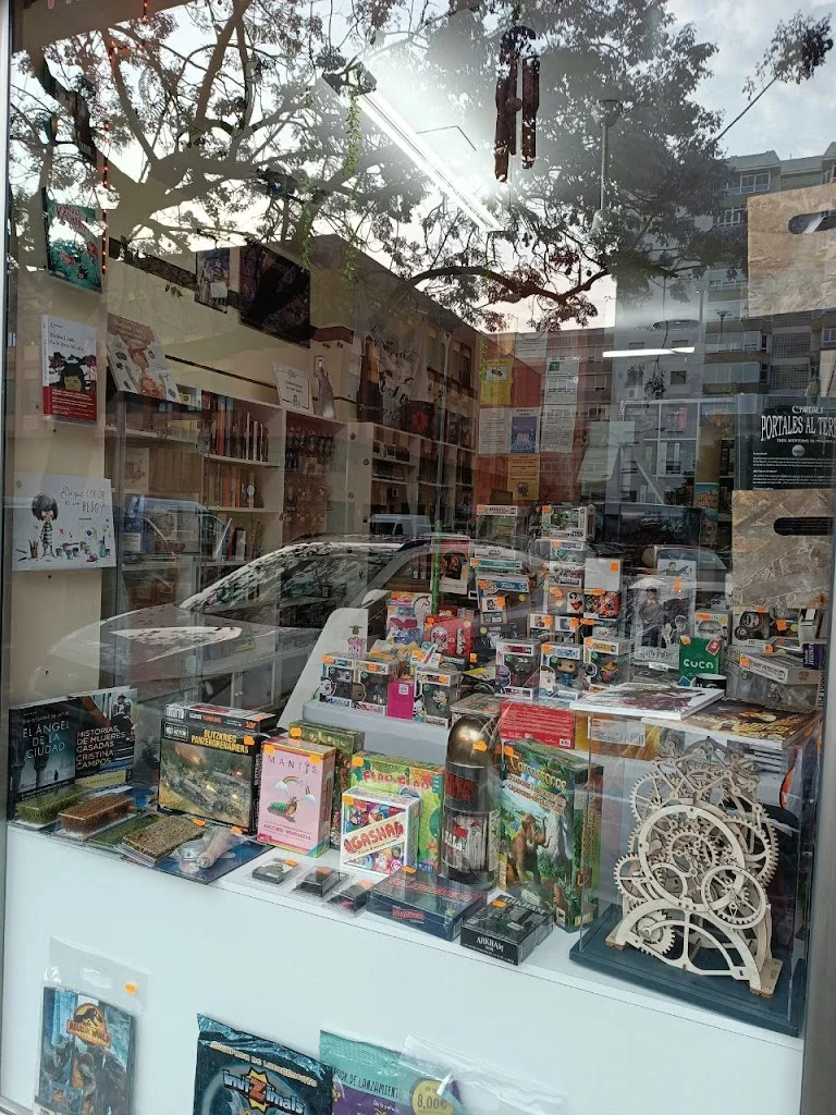 Libreria y Tienda de Hobbies Roleon