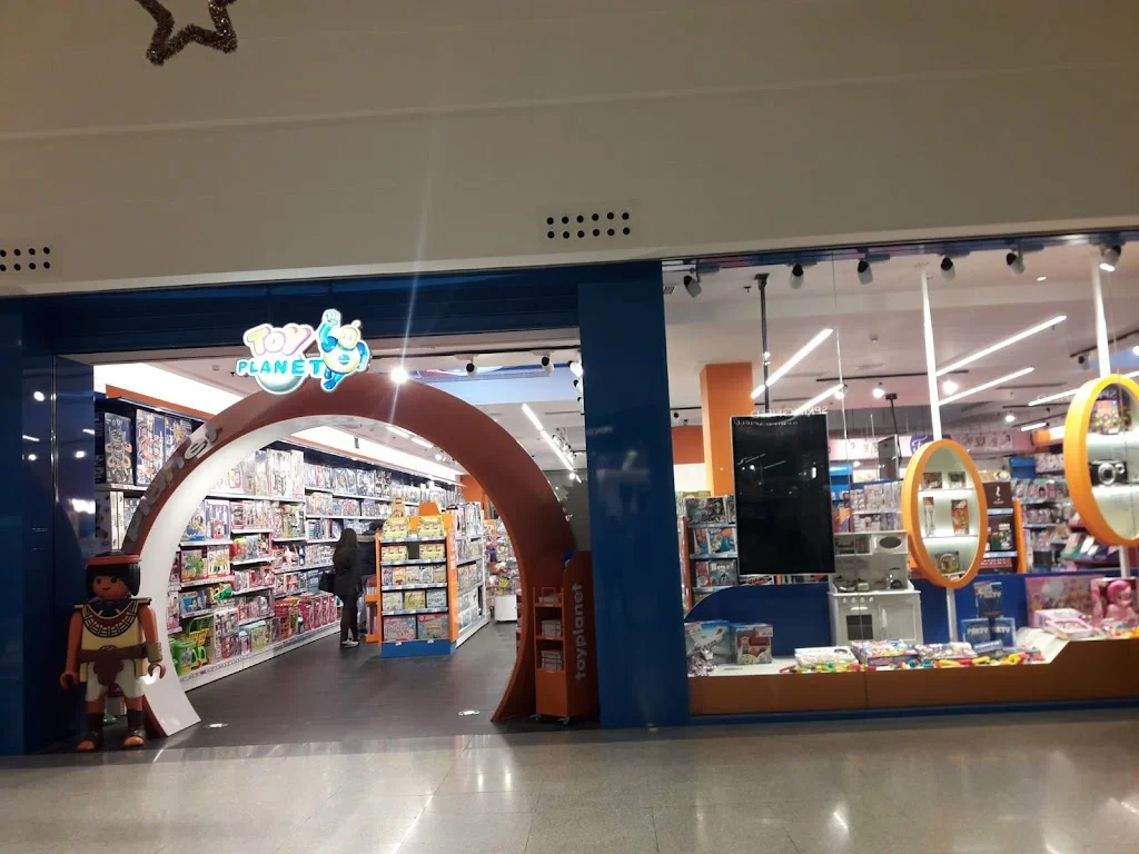 Toy Planet