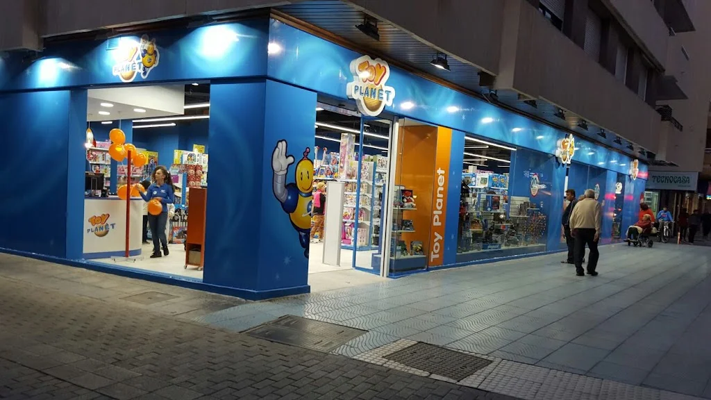 Toy Planet