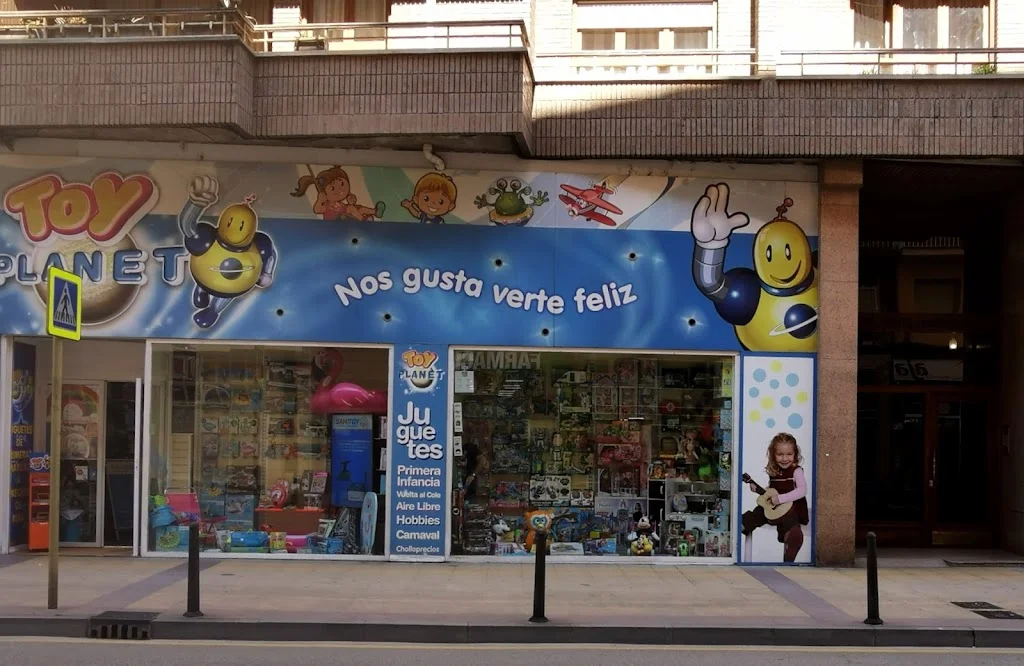 Toy Planet