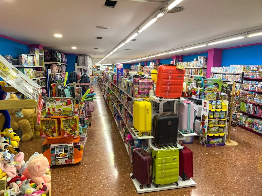 Toy Planet Lucena