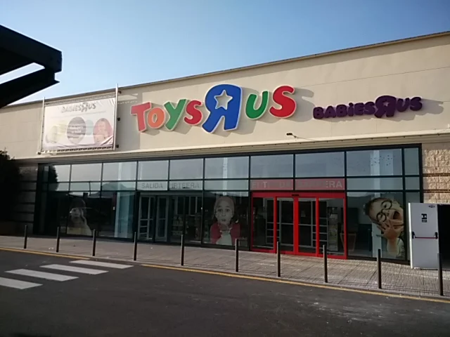 Toys"R"Us