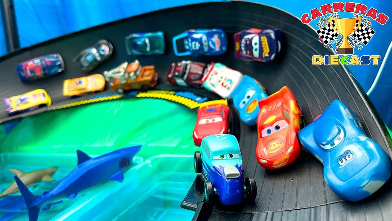 Los mejores juguetes con licencia de Cars: ¡Acelera la diversión con Rayo McQueen y sus amigos!