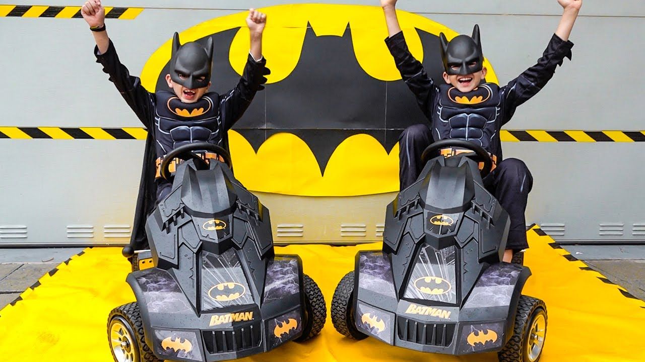 Los mejores juguetes con licencia de Batman: ¡Acompaña al Caballero Oscuro en sus aventuras!